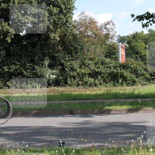 10.08.2025 - GEWOBA Citytriathlon Bremen Yannick Fuchs http://msf.ph/oto/8558821 10.08.2025 10:34:29 Radfahren 213, 358, 456, 500 meine-sportfotos.de