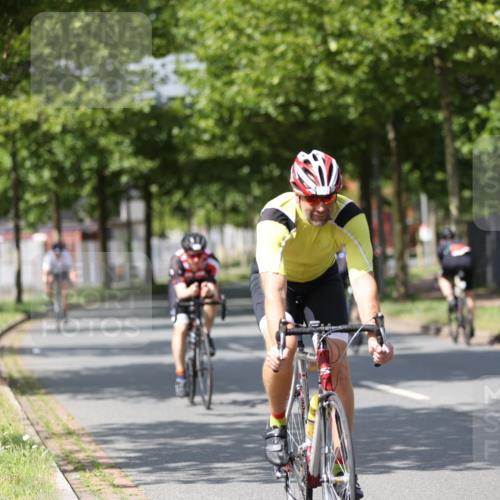 10.08.2025 - GEWOBA Citytriathlon Bremen Yannick Fuchs http://msf.ph/oto/8558887 10.08.2025 12:35:34 Radfahren 579, 642, 719, 742, 763, 783, 833, 919, 933, 1039 meine-sportfotos.de