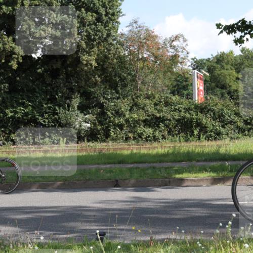 10.08.2025 - GEWOBA Citytriathlon Bremen Yannick Fuchs http://msf.ph/oto/8558928 10.08.2025 10:35:36 Radfahren 83, 137, 356, 392, 418, 454, 466, 480 meine-sportfotos.de