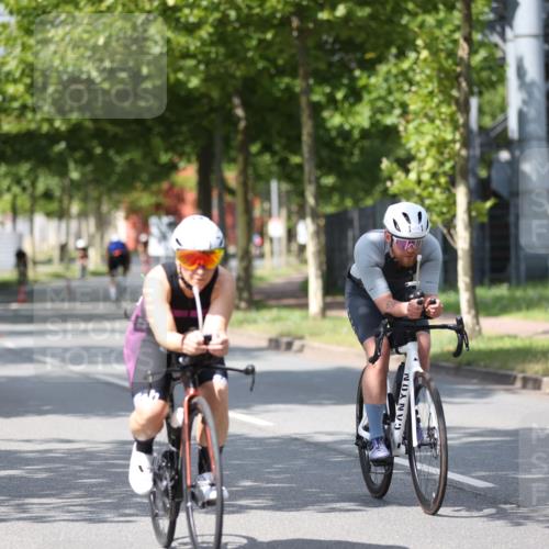 10.08.2025 - GEWOBA Citytriathlon Bremen Yannick Fuchs http://msf.ph/oto/8559274 10.08.2025 12:39:04 Radfahren 658, 696, 720, 729, 762, 900, 969, 978, 1019 meine-sportfotos.de