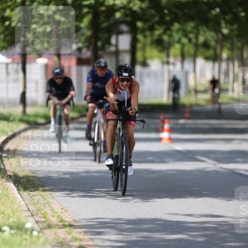 10.08.2025 - GEWOBA Citytriathlon Bremen Yannick Fuchs http://msf.ph/oto/8559284 10.08.2025 12:39:08 Radfahren 658, 696, 709, 729, 900, 969, 978, 1006 meine-sportfotos.de