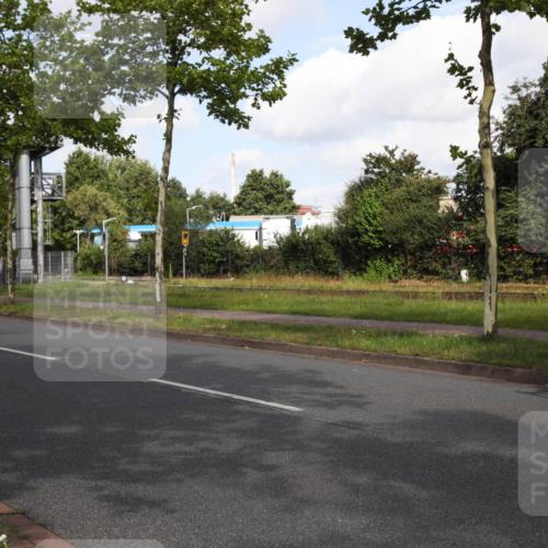 10.08.2025 - GEWOBA Citytriathlon Bremen Yannick Fuchs http://msf.ph/oto/8559403 10.08.2025 10:55:10 Radfahren 19, 33, 163, 211, 219, 397, 418 meine-sportfotos.de