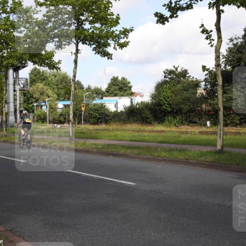 10.08.2025 - GEWOBA Citytriathlon Bremen Yannick Fuchs http://msf.ph/oto/8559404 10.08.2025 10:55:12 Radfahren 19, 33, 163, 211, 219, 397, 418 meine-sportfotos.de