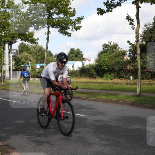 10.08.2025 - GEWOBA Citytriathlon Bremen Yannick Fuchs http://msf.ph/oto/8559408 10.08.2025 10:55:14 Radfahren 19, 163, 211, 219, 397, 418 meine-sportfotos.de