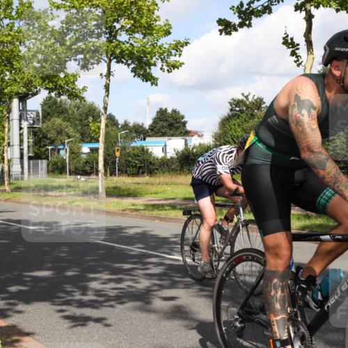10.08.2025 - GEWOBA Citytriathlon Bremen Yannick Fuchs http://msf.ph/oto/8559414 10.08.2025 10:55:23 Radfahren 19, 163, 211, 219, 397, 418 meine-sportfotos.de