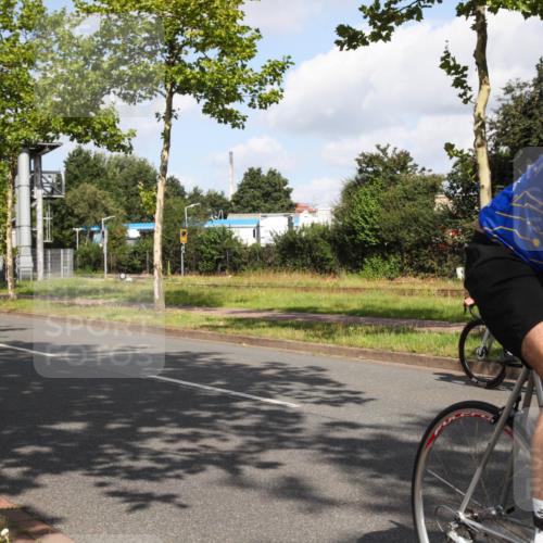 10.08.2025 - GEWOBA Citytriathlon Bremen Yannick Fuchs http://msf.ph/oto/8559435 10.08.2025 10:56:09 Radfahren 69, 99, 119, 429, 464, 466, 485, 497 meine-sportfotos.de