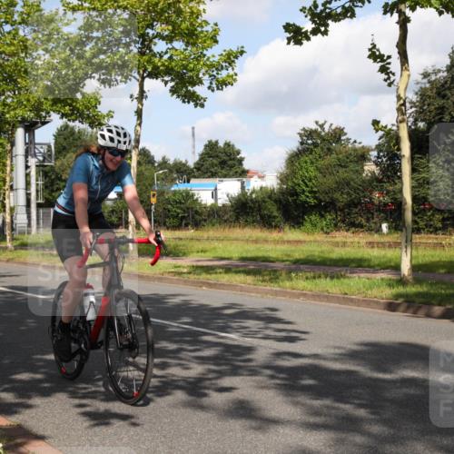 10.08.2025 - GEWOBA Citytriathlon Bremen Yannick Fuchs http://msf.ph/oto/8559443 10.08.2025 10:56:25 Radfahren 31, 115, 401, 429, 464 meine-sportfotos.de