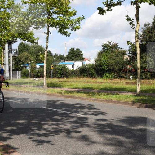 10.08.2025 - GEWOBA Citytriathlon Bremen Yannick Fuchs http://msf.ph/oto/8559447 10.08.2025 10:56:40 Radfahren 31, 67, 145, 203, 447, 455 meine-sportfotos.de