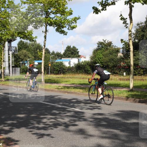 10.08.2025 - GEWOBA Citytriathlon Bremen Yannick Fuchs http://msf.ph/oto/8559462 10.08.2025 10:57:12 Radfahren 5, 77, 101, 233, 454 meine-sportfotos.de