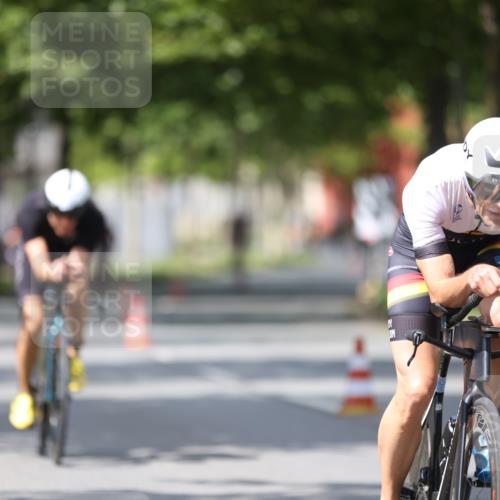 10.08.2025 - GEWOBA Citytriathlon Bremen Yannick Fuchs http://msf.ph/oto/8559542 10.08.2025 12:40:11 Radfahren 559, 596, 602, 690, 706, 721, 779, 815, 831, 880, 883, 890, 896, 899, 1028 meine-sportfotos.de