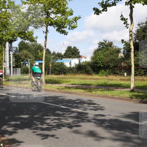 10.08.2025 - GEWOBA Citytriathlon Bremen Yannick Fuchs http://msf.ph/oto/8559577 10.08.2025 10:59:27 Radfahren 63, 111, 193, 209, 463 meine-sportfotos.de