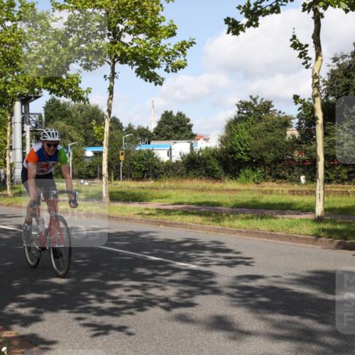 10.08.2025 - GEWOBA Citytriathlon Bremen Yannick Fuchs http://msf.ph/oto/8559580 10.08.2025 10:59:30 Radfahren 59, 63, 111, 193, 209, 463 meine-sportfotos.de