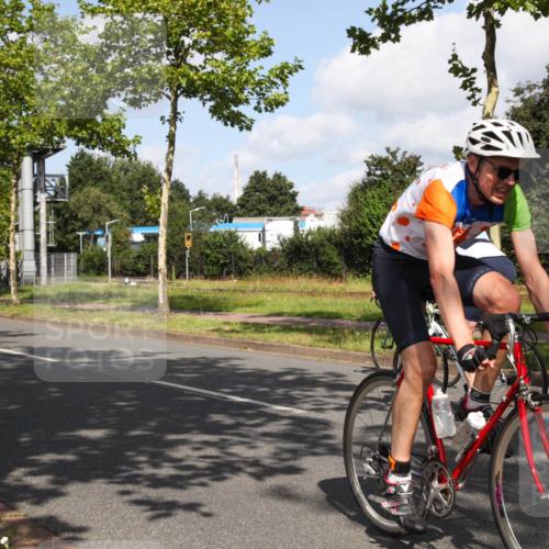 10.08.2025 - GEWOBA Citytriathlon Bremen Yannick Fuchs http://msf.ph/oto/8559584 10.08.2025 10:59:30 Radfahren 59, 63, 111, 193, 209, 463 meine-sportfotos.de