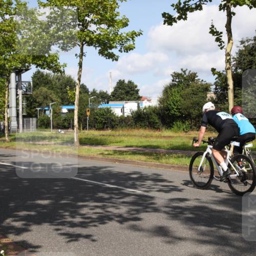 10.08.2025 - GEWOBA Citytriathlon Bremen Yannick Fuchs http://msf.ph/oto/8559588 10.08.2025 10:59:36 Radfahren 59, 209, 463, 475 meine-sportfotos.de