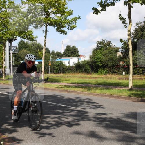 10.08.2025 - GEWOBA Citytriathlon Bremen Yannick Fuchs http://msf.ph/oto/8559610 10.08.2025 10:59:58 Radfahren 47, 141, 197, 201, 417, 475, 482, 498 meine-sportfotos.de
