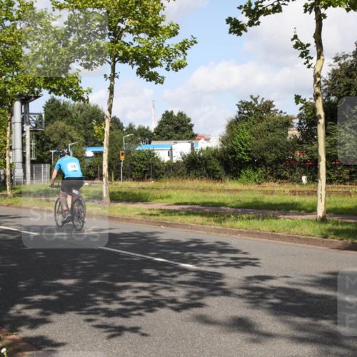 10.08.2025 - GEWOBA Citytriathlon Bremen Yannick Fuchs http://msf.ph/oto/8559711 10.08.2025 11:01:49 Radfahren 89, 199, 481 meine-sportfotos.de