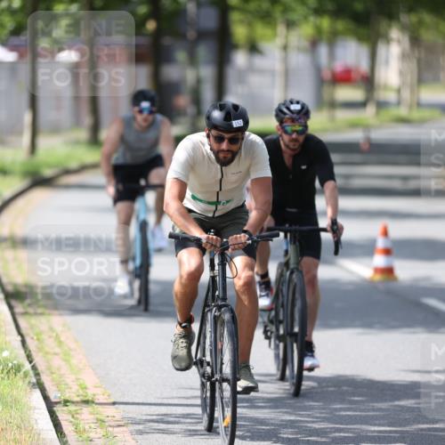 10.08.2025 - GEWOBA Citytriathlon Bremen Yannick Fuchs http://msf.ph/oto/8559763 10.08.2025 14:16:35 Radfahren 31, 57, 63, 64, 121, 144, 152, 173 meine-sportfotos.de