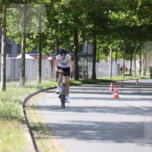 10.08.2025 - GEWOBA Citytriathlon Bremen Yannick Fuchs http://msf.ph/oto/8559820 10.08.2025 14:17:01 Radfahren 20, 32, 41, 58, 78 meine-sportfotos.de