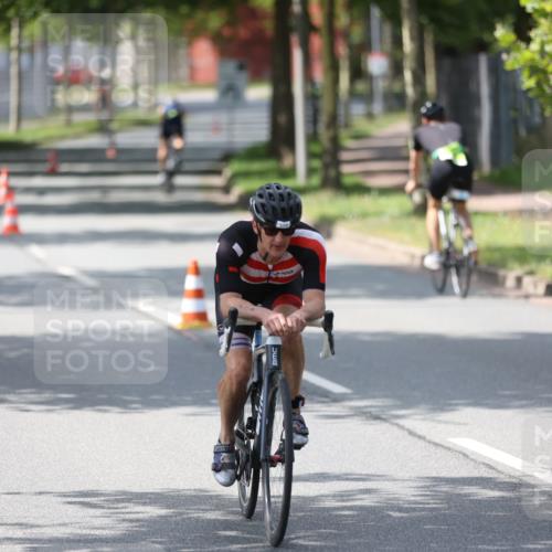 10.08.2025 - GEWOBA Citytriathlon Bremen Yannick Fuchs http://msf.ph/oto/8559861 10.08.2025 14:17:29 Radfahren 4, 127, 136, 304 meine-sportfotos.de