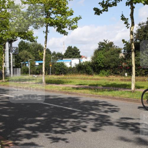 10.08.2025 - GEWOBA Citytriathlon Bremen Yannick Fuchs http://msf.ph/oto/8559901 10.08.2025 11:11:57 Radfahren  meine-sportfotos.de
