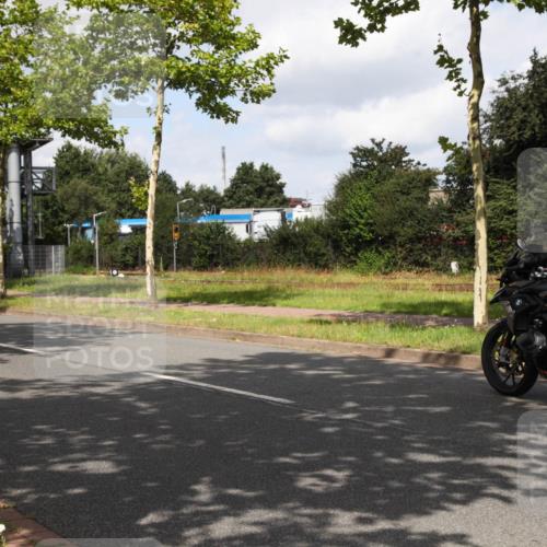 10.08.2025 - GEWOBA Citytriathlon Bremen Yannick Fuchs http://msf.ph/oto/8559916 10.08.2025 11:52:25 Radfahren  meine-sportfotos.de