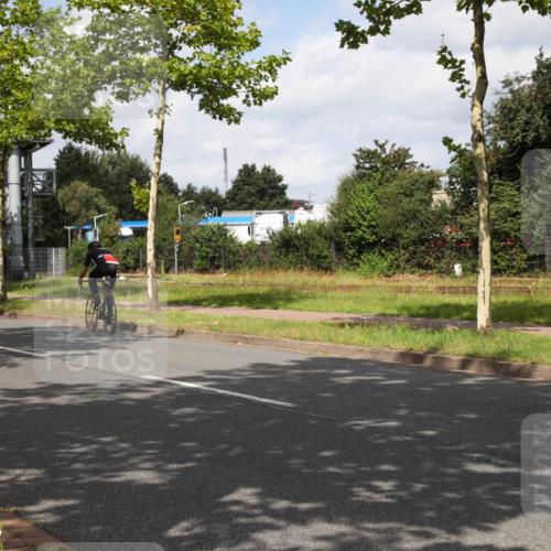 10.08.2025 - GEWOBA Citytriathlon Bremen Yannick Fuchs http://msf.ph/oto/8560086 10.08.2025 12:01:24 Radfahren  meine-sportfotos.de