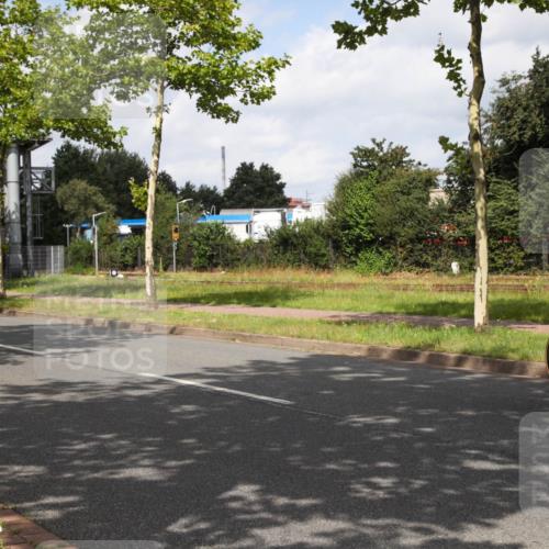 10.08.2025 - GEWOBA Citytriathlon Bremen Yannick Fuchs http://msf.ph/oto/8560101 10.08.2025 12:01:37 Radfahren 553, 560 meine-sportfotos.de