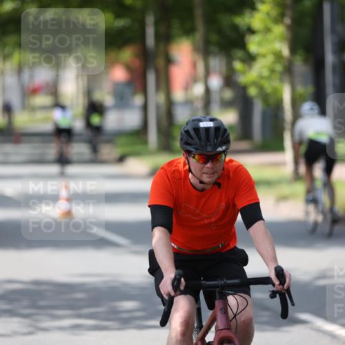 10.08.2025 - GEWOBA Citytriathlon Bremen Yannick Fuchs http://msf.ph/oto/8560238 10.08.2025 14:18:42 Radfahren 30, 50, 81, 94, 106, 131, 314 meine-sportfotos.de