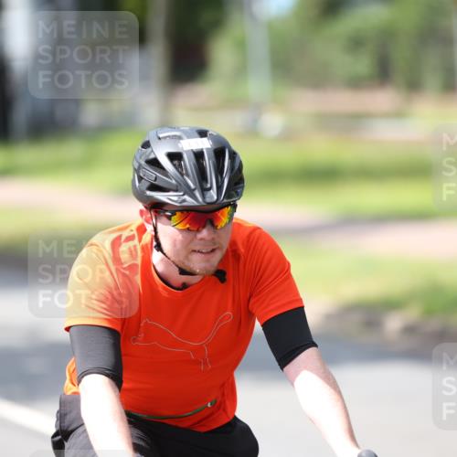 10.08.2025 - GEWOBA Citytriathlon Bremen Yannick Fuchs http://msf.ph/oto/8560246 10.08.2025 14:18:42 Radfahren 30, 50, 81, 94, 106, 131, 314 meine-sportfotos.de