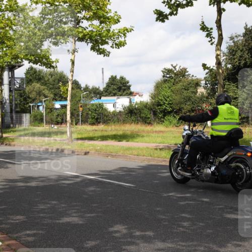 10.08.2025 - GEWOBA Citytriathlon Bremen Yannick Fuchs http://msf.ph/oto/8560271 10.08.2025 12:05:23 Radfahren 606, 701, 841 meine-sportfotos.de