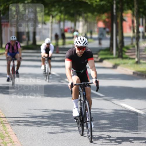 10.08.2025 - GEWOBA Citytriathlon Bremen Yannick Fuchs http://msf.ph/oto/8560285 10.08.2025 14:18:48 Radfahren 30, 50, 81, 106, 116, 131, 261, 264, 314 meine-sportfotos.de