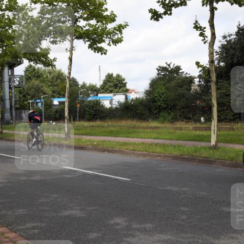 10.08.2025 - GEWOBA Citytriathlon Bremen Yannick Fuchs http://msf.ph/oto/8560323 10.08.2025 12:06:21 Radfahren 554, 580, 614, 634 meine-sportfotos.de