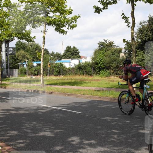 10.08.2025 - GEWOBA Citytriathlon Bremen Yannick Fuchs http://msf.ph/oto/8560345 10.08.2025 12:06:38 Radfahren 580, 613, 634, 658, 714 meine-sportfotos.de