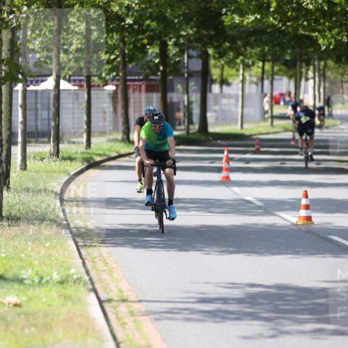 10.08.2025 - GEWOBA Citytriathlon Bremen Yannick Fuchs http://msf.ph/oto/8560377 10.08.2025 14:19:05 Radfahren 101, 116, 126, 139, 162, 201, 261, 264 meine-sportfotos.de