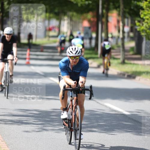 10.08.2025 - GEWOBA Citytriathlon Bremen Yannick Fuchs http://msf.ph/oto/8560457 10.08.2025 14:19:17 Radfahren 124, 126, 139, 162, 201, 227, 239, 254 meine-sportfotos.de