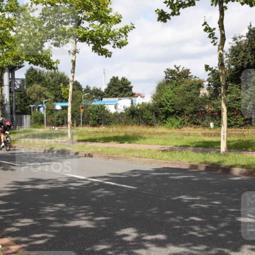 10.08.2025 - GEWOBA Citytriathlon Bremen Yannick Fuchs http://msf.ph/oto/8560537 10.08.2025 12:08:24 Radfahren 595, 597, 603, 661, 672, 737 meine-sportfotos.de