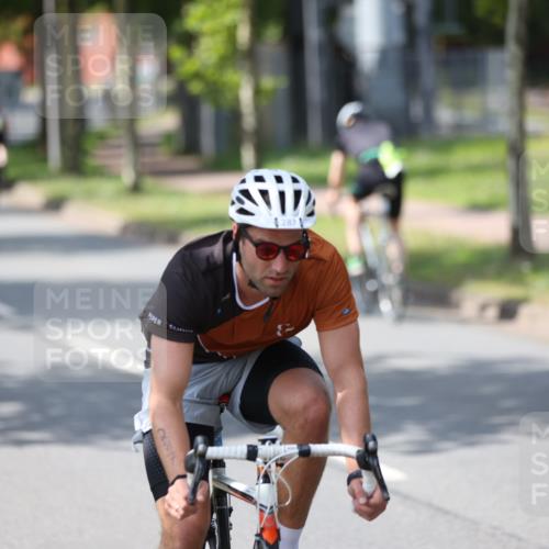10.08.2025 - GEWOBA Citytriathlon Bremen Yannick Fuchs http://msf.ph/oto/8560560 10.08.2025 14:19:44 Radfahren 59, 84, 170, 174, 287 meine-sportfotos.de
