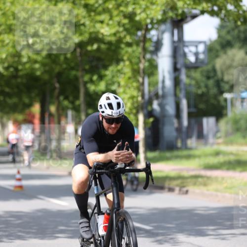 10.08.2025 - GEWOBA Citytriathlon Bremen Yannick Fuchs http://msf.ph/oto/8560618 10.08.2025 12:43:02 Radfahren 612, 628, 644, 677, 684, 710, 846, 850, 871, 889, 909 meine-sportfotos.de
