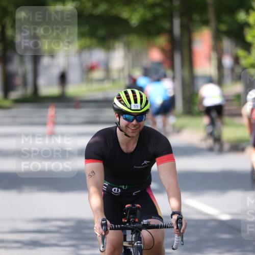 10.08.2025 - GEWOBA Citytriathlon Bremen Yannick Fuchs http://msf.ph/oto/8560624 10.08.2025 14:19:51 Radfahren 36, 59, 170, 174, 287 meine-sportfotos.de