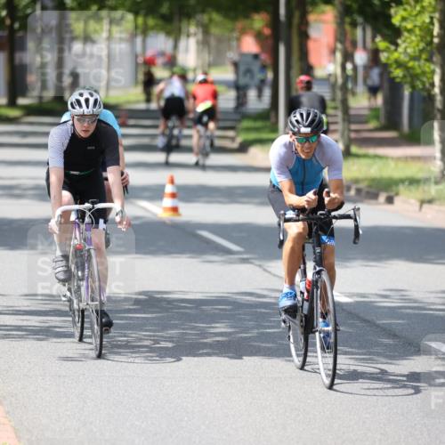 10.08.2025 - GEWOBA Citytriathlon Bremen Yannick Fuchs http://msf.ph/oto/8560698 10.08.2025 14:20:07 Radfahren 18, 36, 52, 130, 195, 197, 238, 256, 257 meine-sportfotos.de