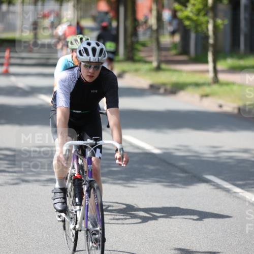 10.08.2025 - GEWOBA Citytriathlon Bremen Yannick Fuchs http://msf.ph/oto/8560706 10.08.2025 14:20:08 Radfahren 18, 36, 52, 130, 195, 197, 238, 256, 257 meine-sportfotos.de