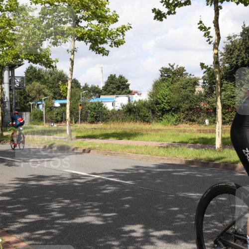 10.08.2025 - GEWOBA Citytriathlon Bremen Yannick Fuchs http://msf.ph/oto/8561040 10.08.2025 12:12:25 Radfahren 605, 751, 769, 875, 932, 1012 meine-sportfotos.de