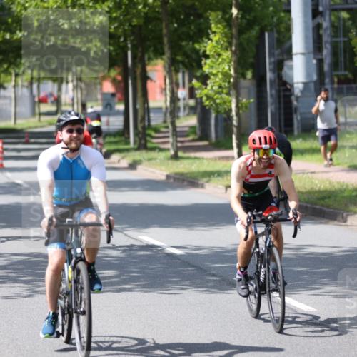 10.08.2025 - GEWOBA Citytriathlon Bremen Yannick Fuchs http://msf.ph/oto/8561091 10.08.2025 14:21:00 Radfahren 6, 19, 56, 61, 73, 110, 142, 145, 157, 191, 266, 272, 312 meine-sportfotos.de