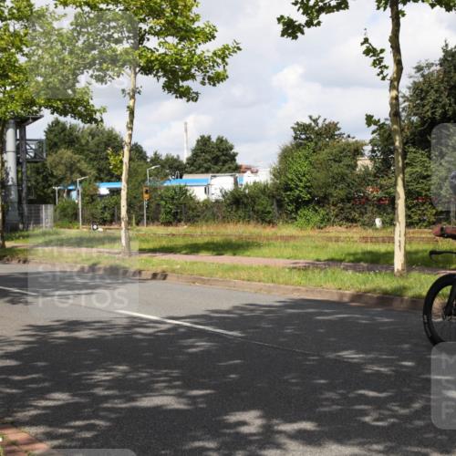 10.08.2025 - GEWOBA Citytriathlon Bremen Yannick Fuchs http://msf.ph/oto/8561100 10.08.2025 12:13:06 Radfahren 675, 745, 760, 767, 771, 884, 960, 1013, 1026 meine-sportfotos.de