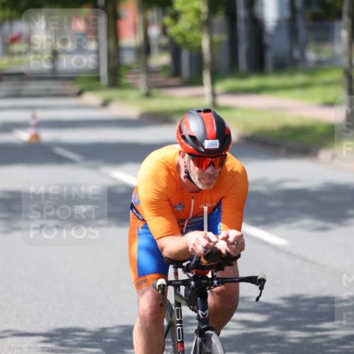 10.08.2025 - GEWOBA Citytriathlon Bremen Yannick Fuchs http://msf.ph/oto/8561138 10.08.2025 14:21:08 Radfahren 6, 19, 73, 142, 191, 266 meine-sportfotos.de