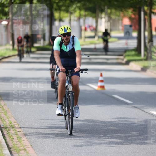 10.08.2025 - GEWOBA Citytriathlon Bremen Yannick Fuchs http://msf.ph/oto/8561234 10.08.2025 14:21:50 Radfahren 9, 140, 160, 211, 283, 334 meine-sportfotos.de