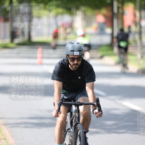 10.08.2025 - GEWOBA Citytriathlon Bremen Yannick Fuchs http://msf.ph/oto/8561275 10.08.2025 14:21:58 Radfahren 160, 211, 253, 258, 283 meine-sportfotos.de