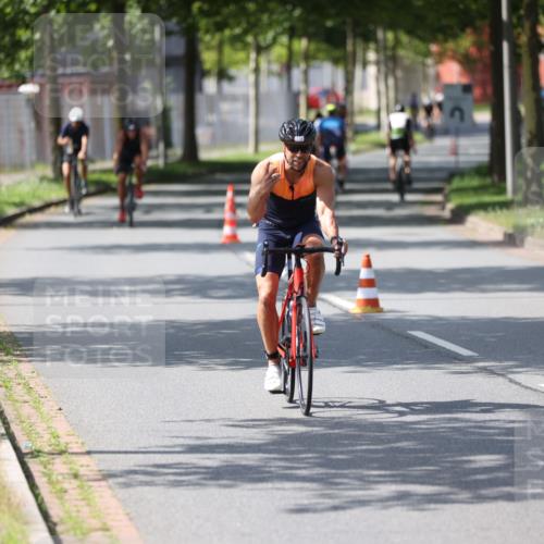 10.08.2025 - GEWOBA Citytriathlon Bremen Yannick Fuchs http://msf.ph/oto/8561307 10.08.2025 14:22:12 Radfahren 109, 186, 215, 224, 253, 258 meine-sportfotos.de