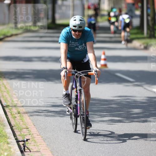 10.08.2025 - GEWOBA Citytriathlon Bremen Yannick Fuchs http://msf.ph/oto/8561408 10.08.2025 14:22:34 Radfahren 86, 217, 242, 259, 262, 297 meine-sportfotos.de