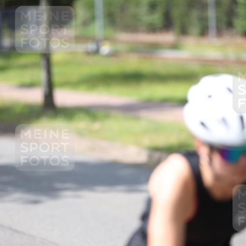 10.08.2025 - GEWOBA Citytriathlon Bremen Yannick Fuchs http://msf.ph/oto/8561494 10.08.2025 14:22:56 Radfahren 89, 163, 182, 204, 246, 249, 252, 280, 288, 289, 297, 353, 427 meine-sportfotos.de